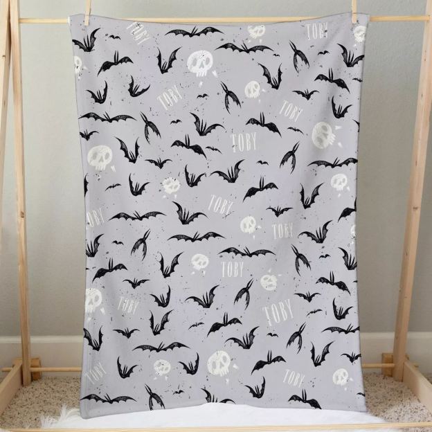 Bats&Skulls Halloween Flannel Blanket