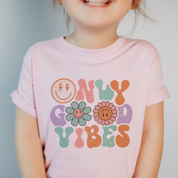 Happy Face Good Vibes Daisy Summer Shirt