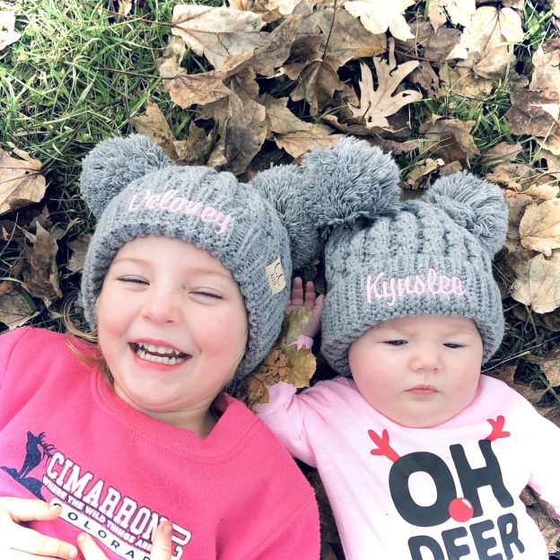 0-6T Double Pom Pom Beanies/hat Personalized (Knit)