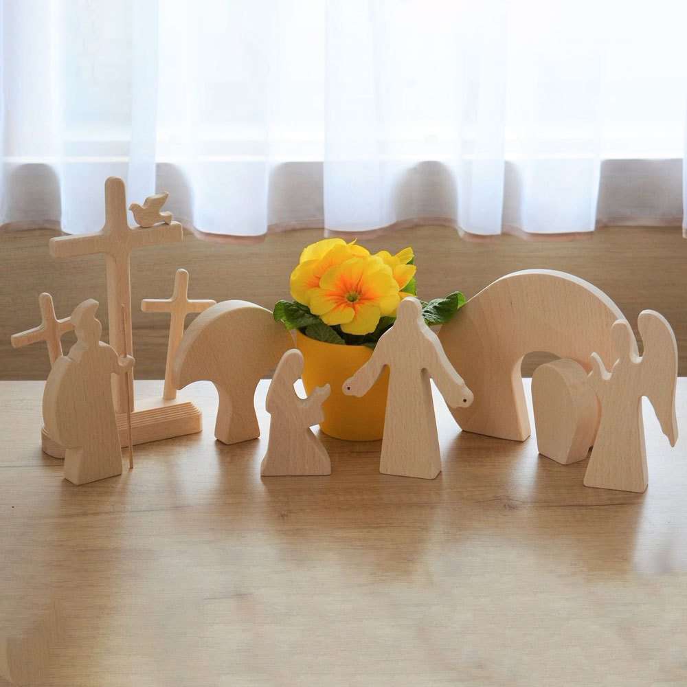 Wooden Easter Creche