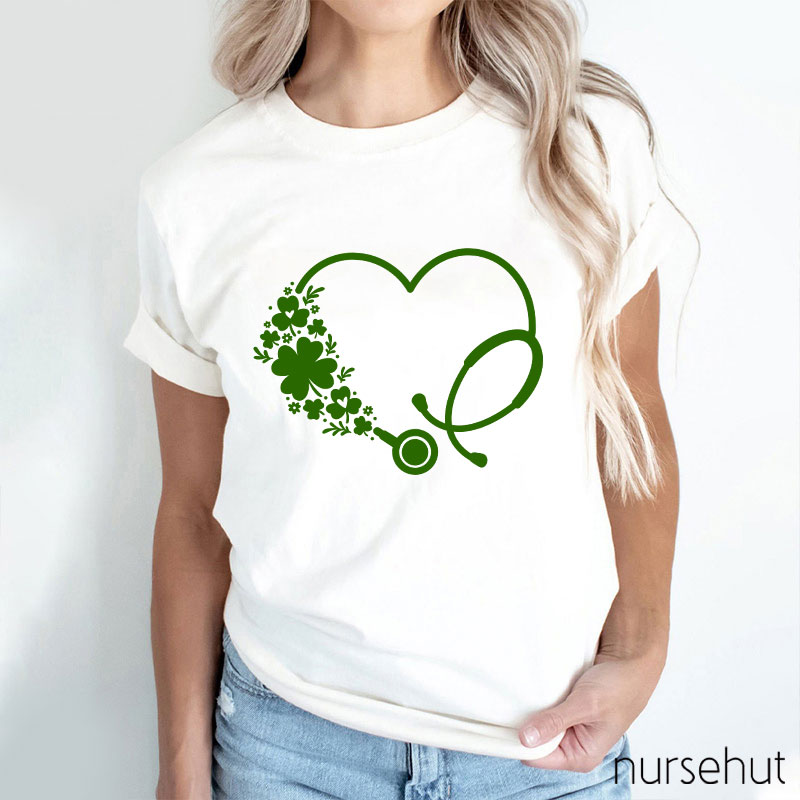 Stethoscope Clover Wreath Nurse T-Shirt