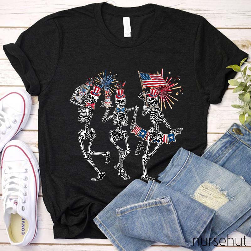 Happy Independence Day Dancing Skeleton Nurse T-Shirt