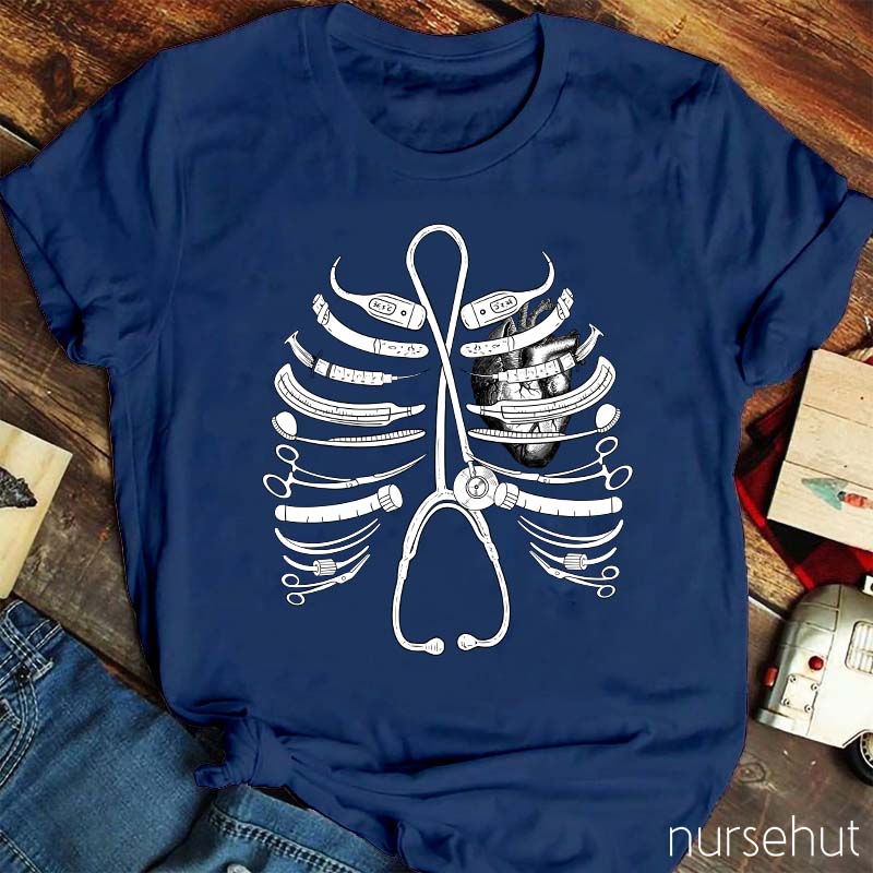 Sternum And Stethoscope Surgical Instruments Nurse T-Shirt