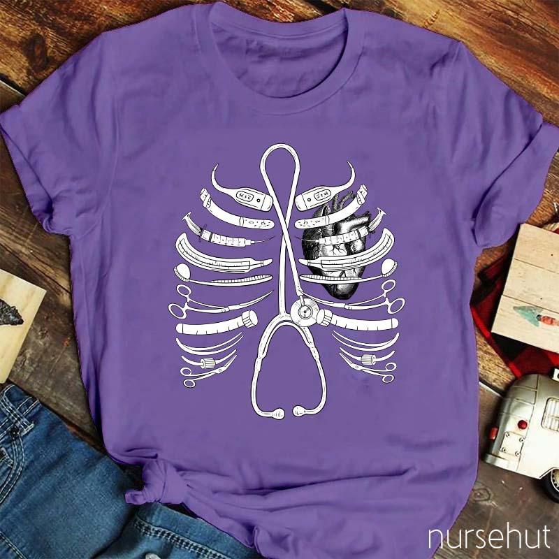Sternum And Stethoscope Surgical Instruments Nurse T-Shirt