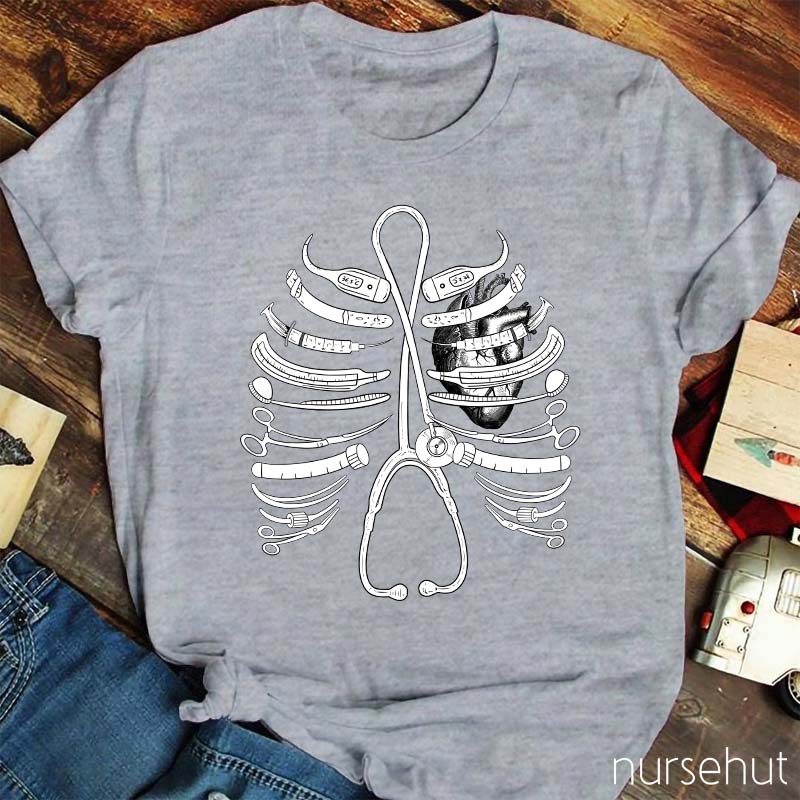 Sternum And Stethoscope Surgical Instruments Nurse T-Shirt