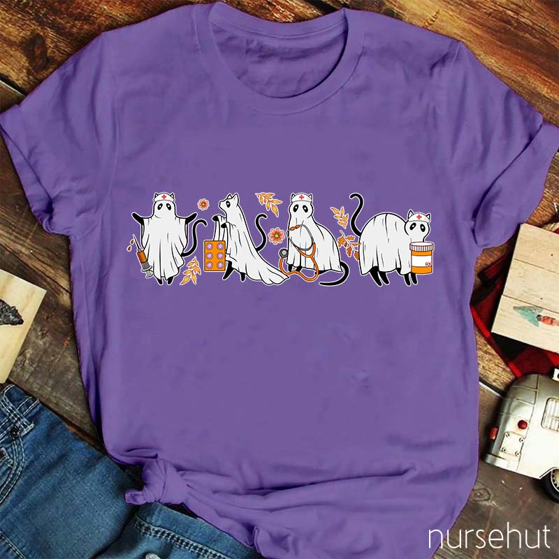 Funny Ghost Cat Halloween Nurse T-Shirt