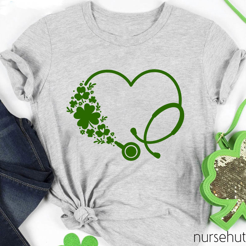 Stethoscope Clover Wreath Nurse T-Shirt