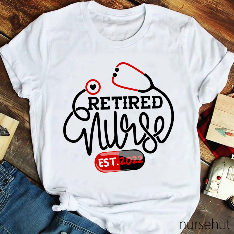 Retired Nurse EST 2022 Nurse T-Shirt
