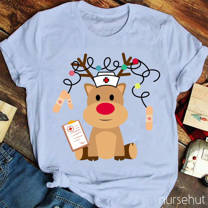 Cute Plush Elk Is Waiting For Christmas To Come Nurse T-Shirt
