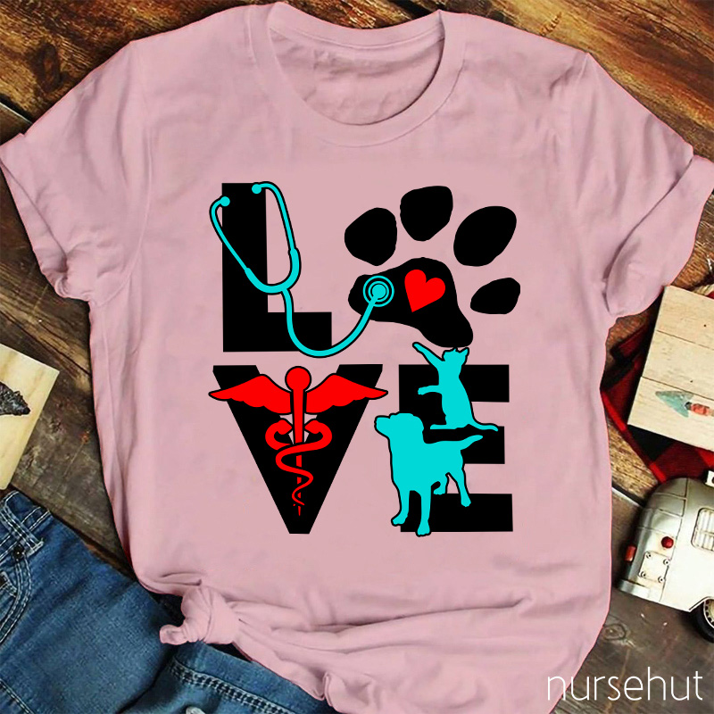 Love Veterinary Cat Dog Stethoscope Nurse T-Shirt