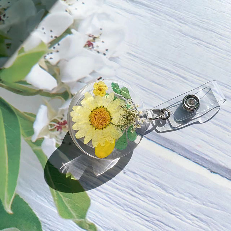 Fresh Style Dried Flowers Nurse Badge Reel