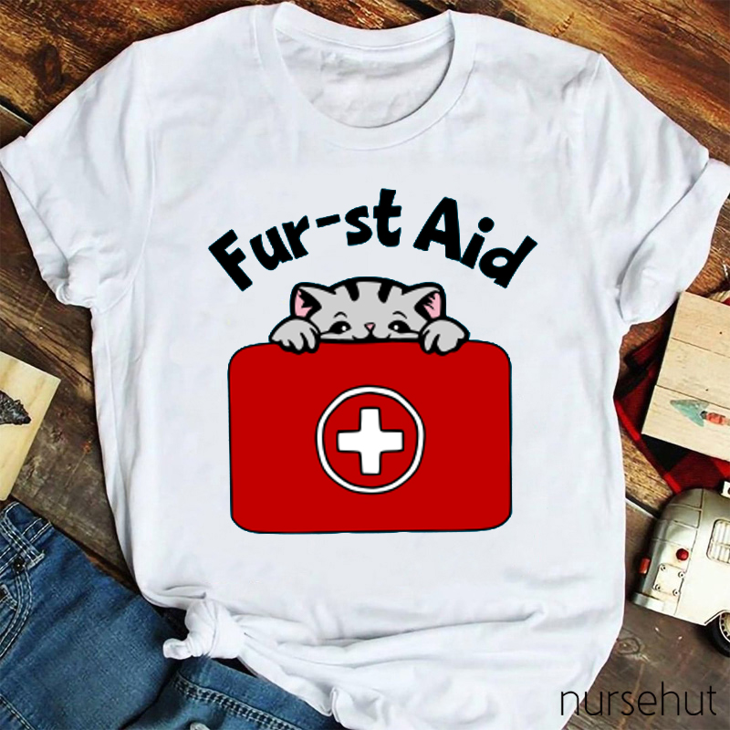 First Aid Nurse Nurse T-Shirt