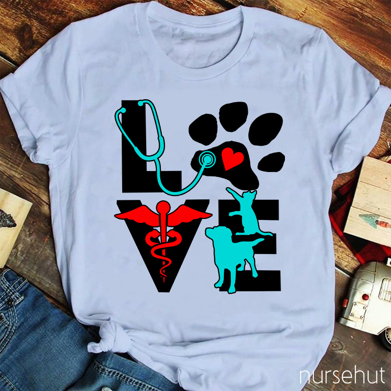 Love Veterinary Cat Dog Stethoscope Nurse T-Shirt