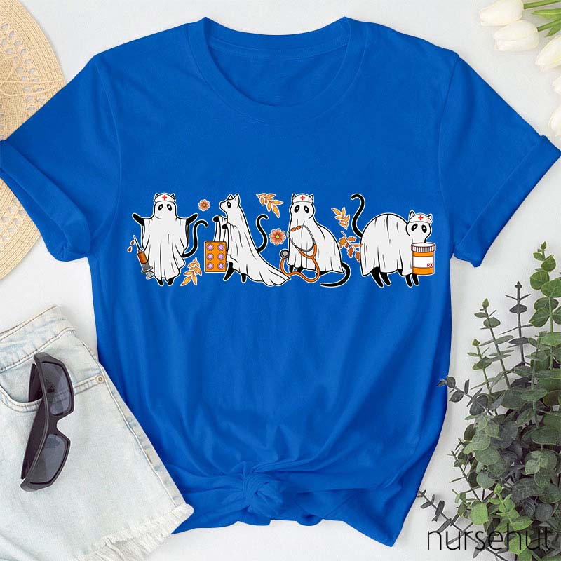 Funny Ghost Cat Halloween Nurse T-Shirt