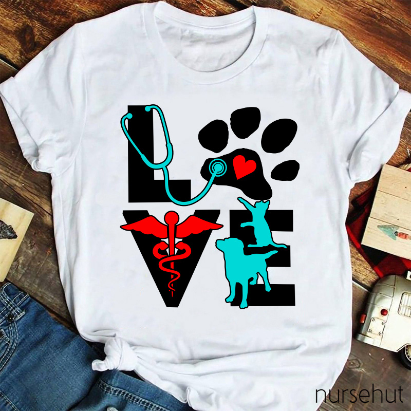 Love Veterinary Cat Dog Stethoscope Nurse T-Shirt
