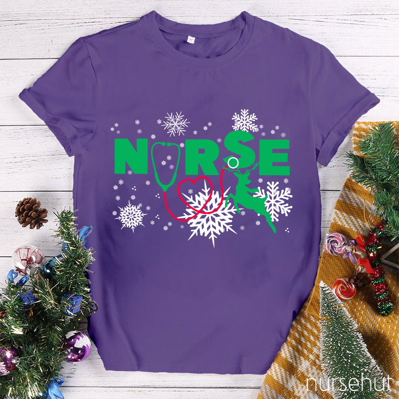 There Will Be A White Christmas Waits Ahead Nurse T-Shirt