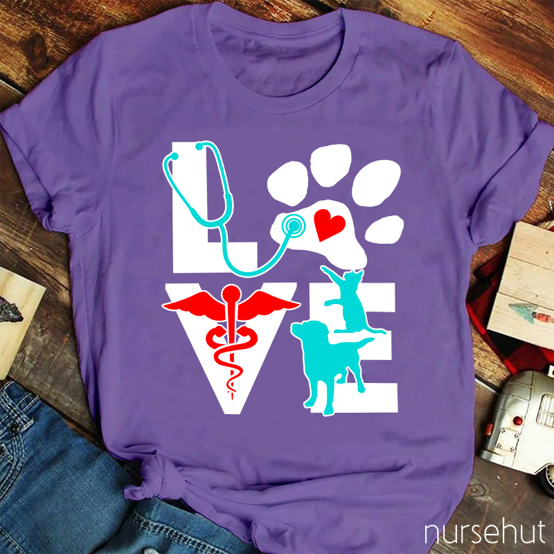 Love Veterinary Cat Dog Stethoscope Nurse T-Shirt