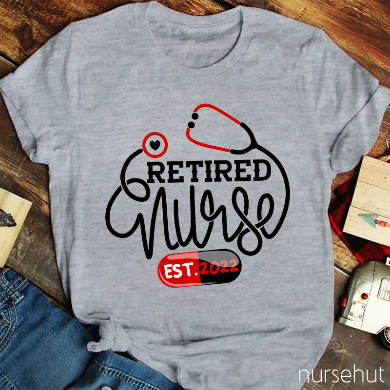 Retired Nurse EST 2022 Nurse T-Shirt