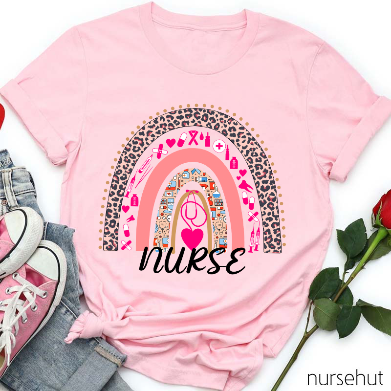 Cute Leopard Print Rainbow Stethoscope Heart Nurseb T-Shirt