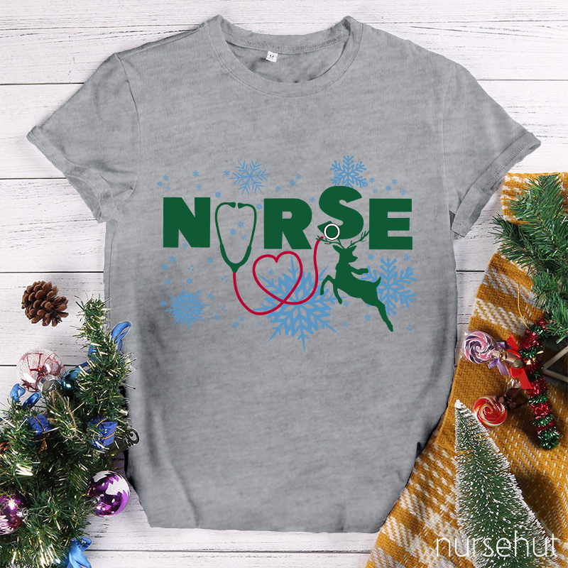 There Will Be A White Christmas Waits Ahead Nurse T-Shirt
