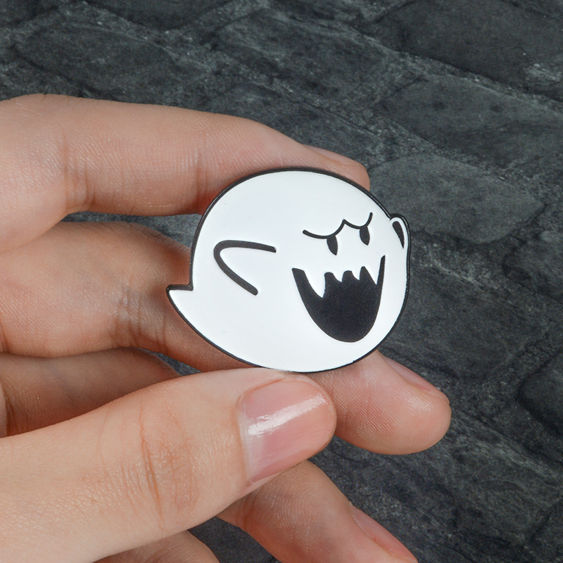 Cartoon Smile Face Ghost Pin
