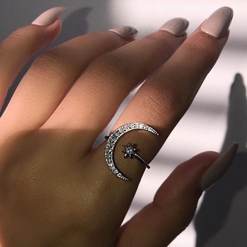 Fashion Star Moon Ring