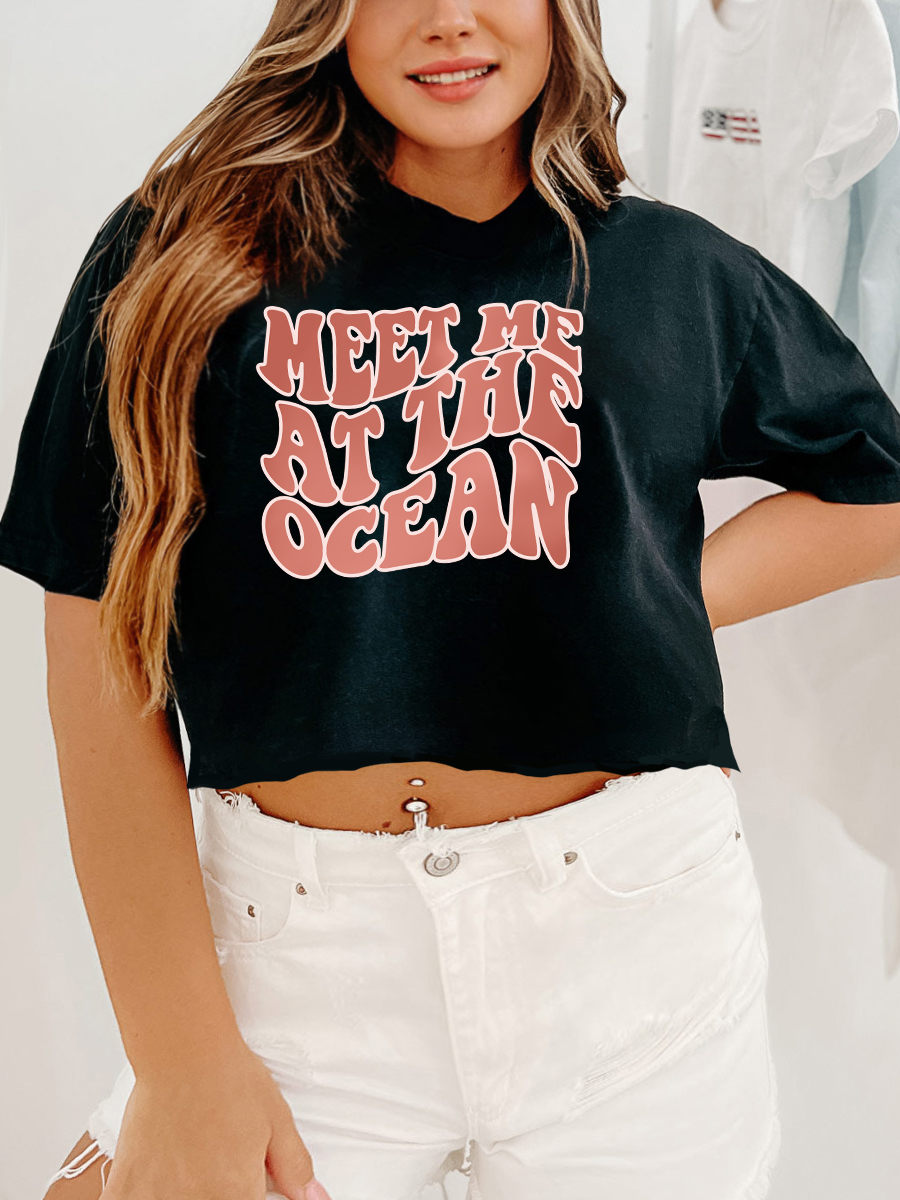 Meet Me At The Ocean 90'S Crop Tee