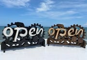 Rotate Open-Closed Sign Board Gear Mechanism Convertible Open Closed Sign ZO