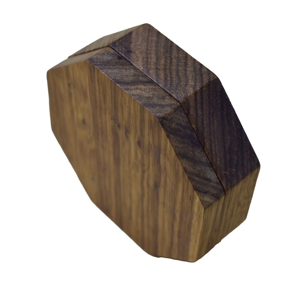 Small Sabah Wooden Magnetic Dice Box