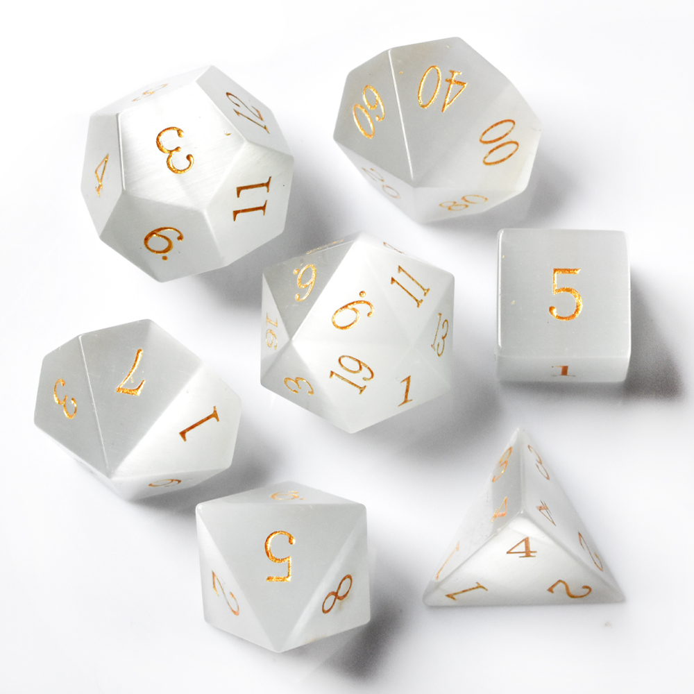 White cat's eye Dice