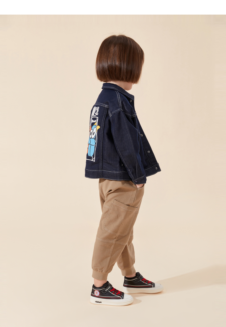 TARANIS Winter new children's board shoes men's shoes big children soft bottom high top cashmere leisure shoes sports shoes