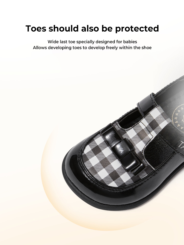 TARANISkids Autumn Black Soft Sole Show Princess Shoes