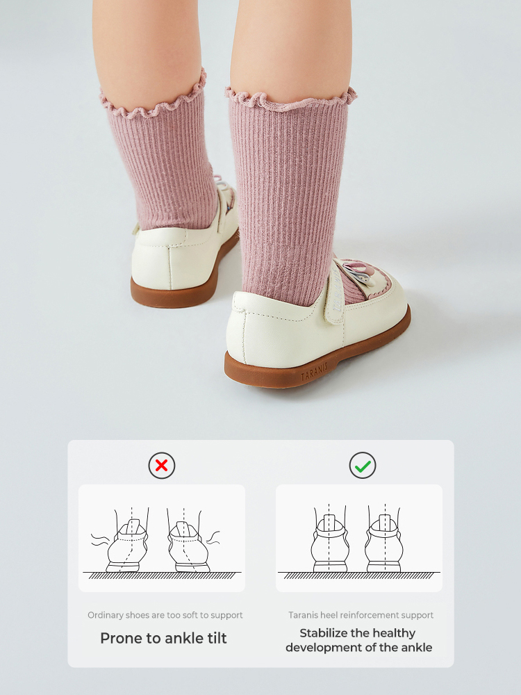 TARANISkids Spring Soft-soled Bowknot Hollow Shoes