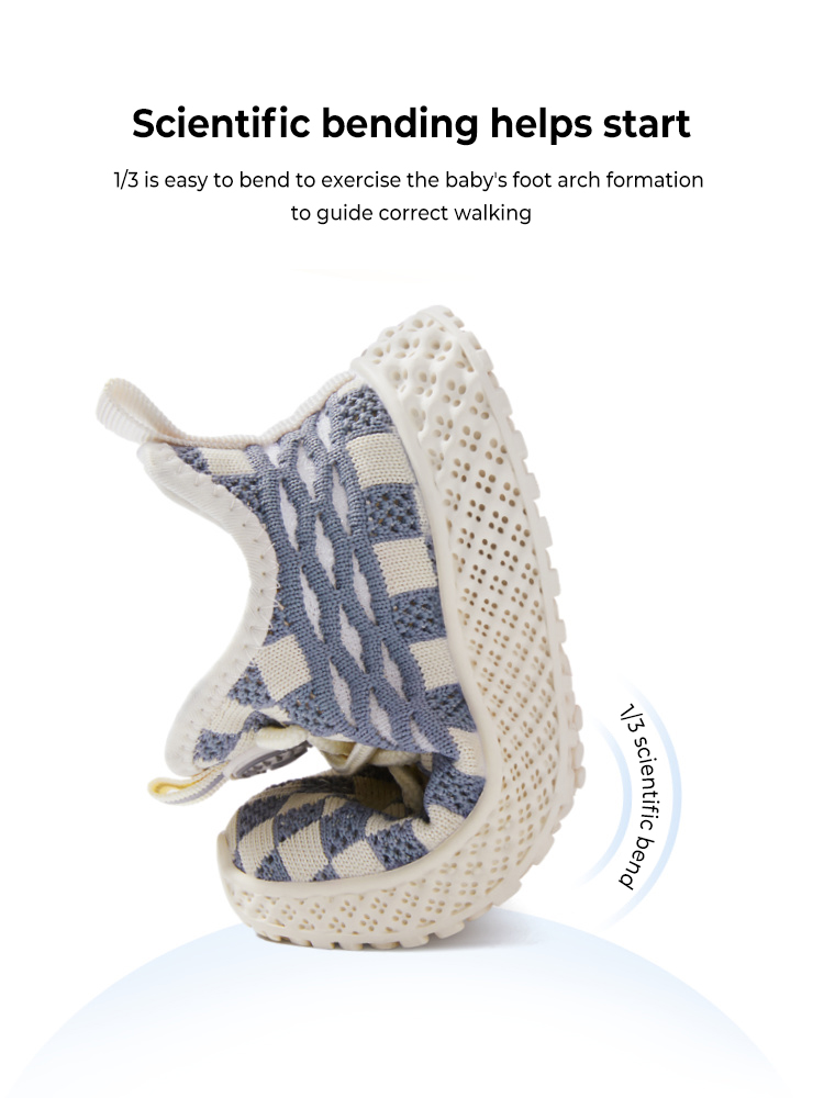 TARANISkSpring New Children's Small Coconut Shoes Soft Bottom Running 