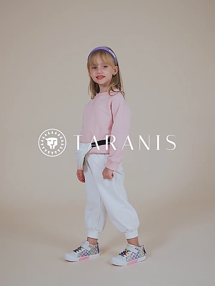 TARANIS Winter New Children's Shoes Bao Bao Soft Sole Shoes with Fleece Sports Shoes Girls Kindergarten Indoor Shoes