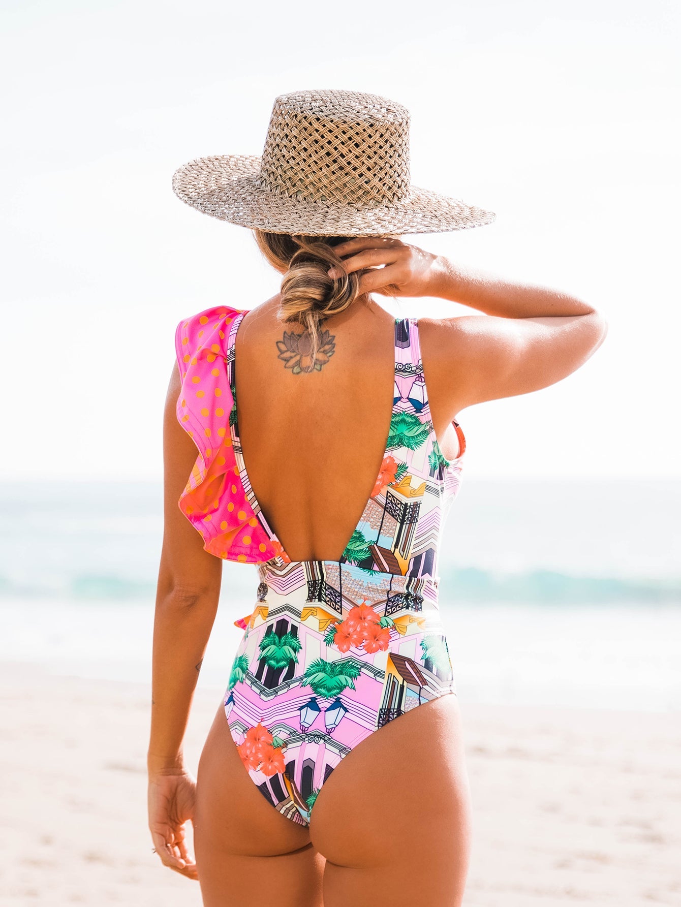 Ruffle Print Belt One Piece Swimsuit