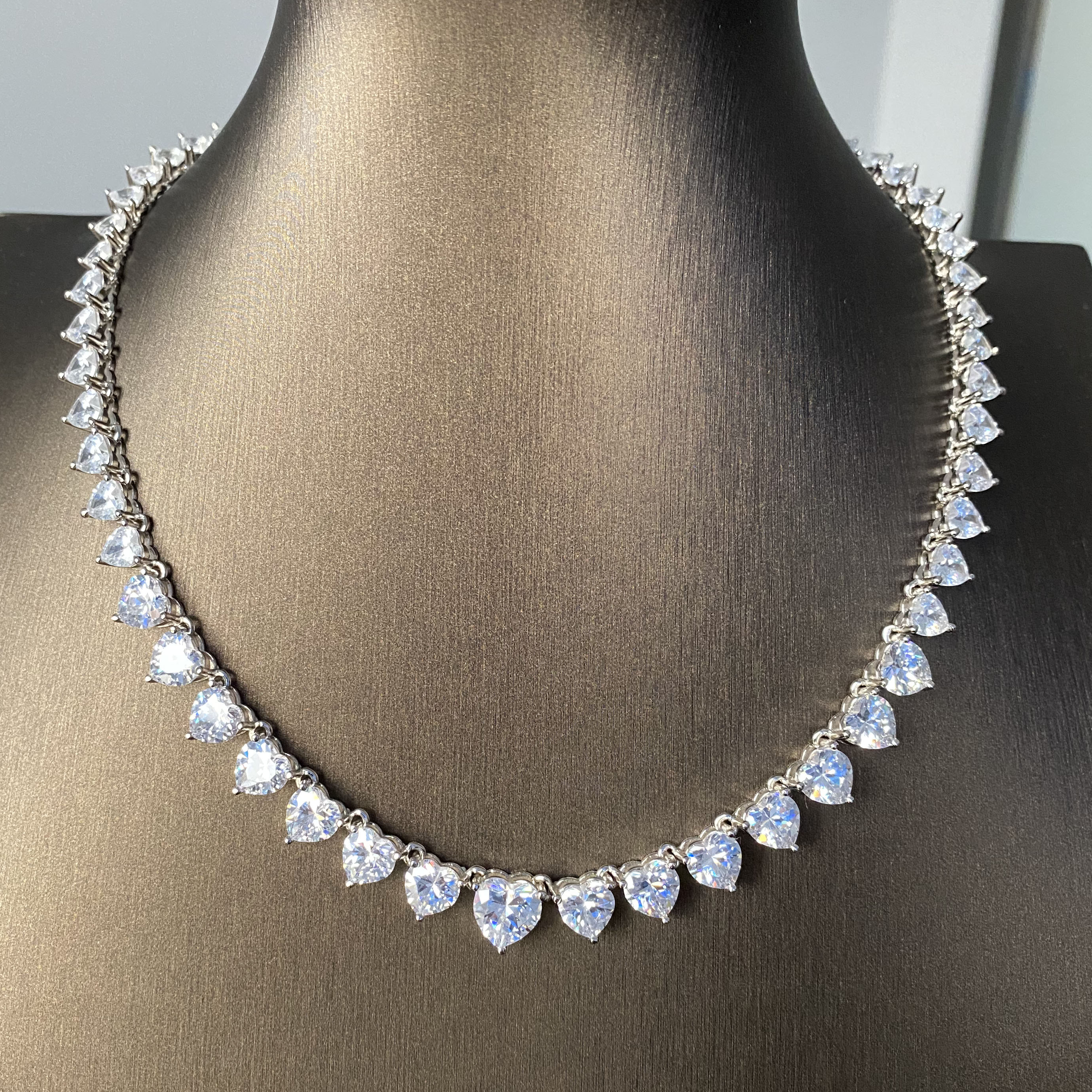 Love Heart White Sapphire Necklace Choker