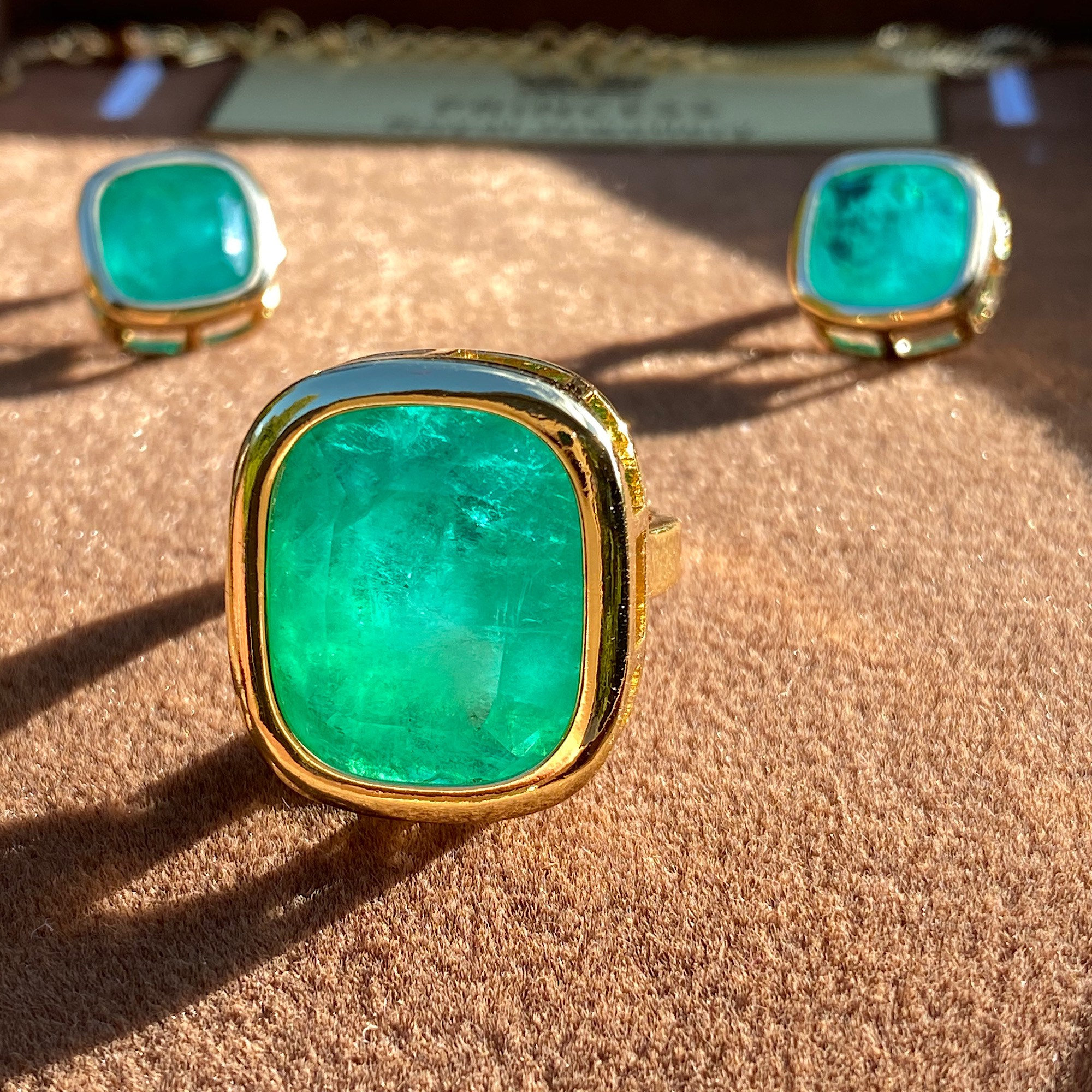 8ct Colombian Cushion Cut Emerald Sapphire Engagement Ring