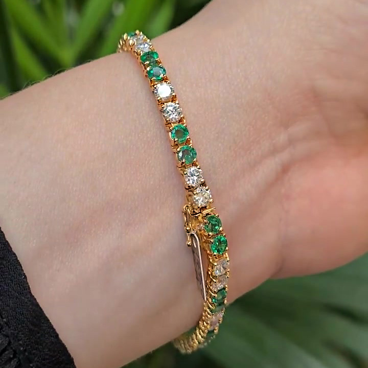 Round Cut Emerald Sapphire Tennis Chain Bracelet