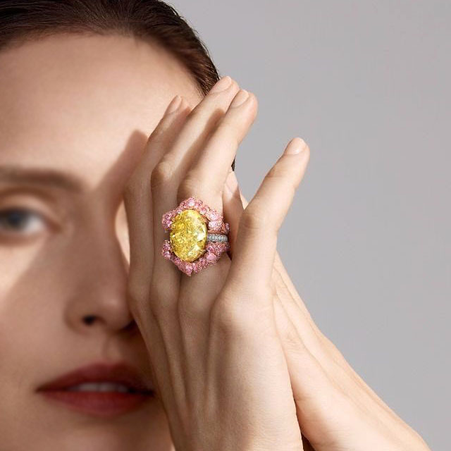 6ct Oval Cut Yellow Sapphire Wedding Set