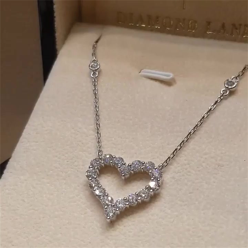 Round Cut Heart Pendant White Sapphire Necklace