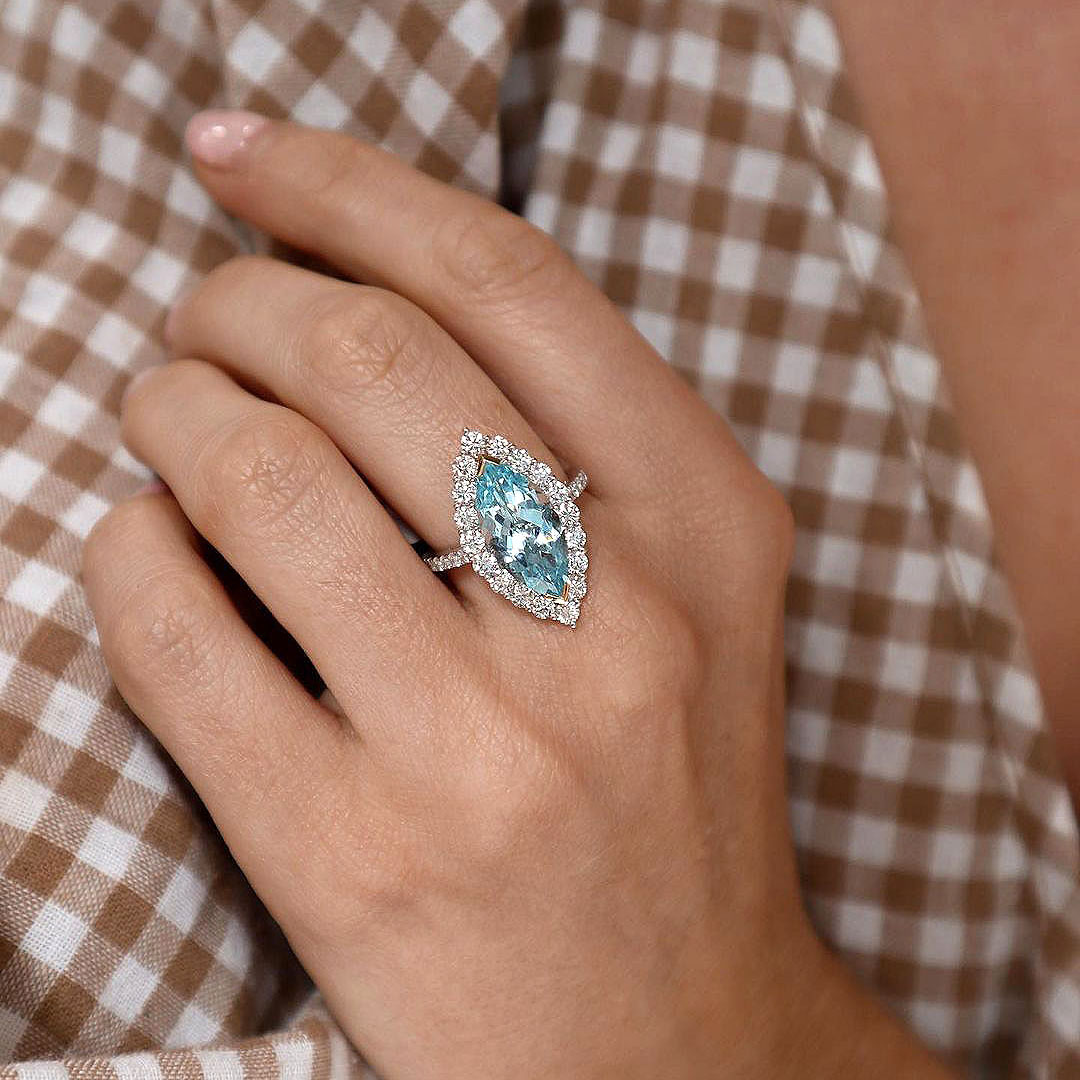 6ct Marquise Cut Aquamarine Sapphire Engagement Ring