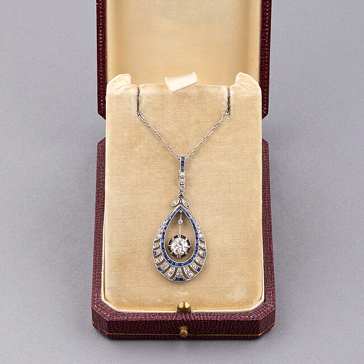 Art Deco Round Cut Blue Sapphire Necklace