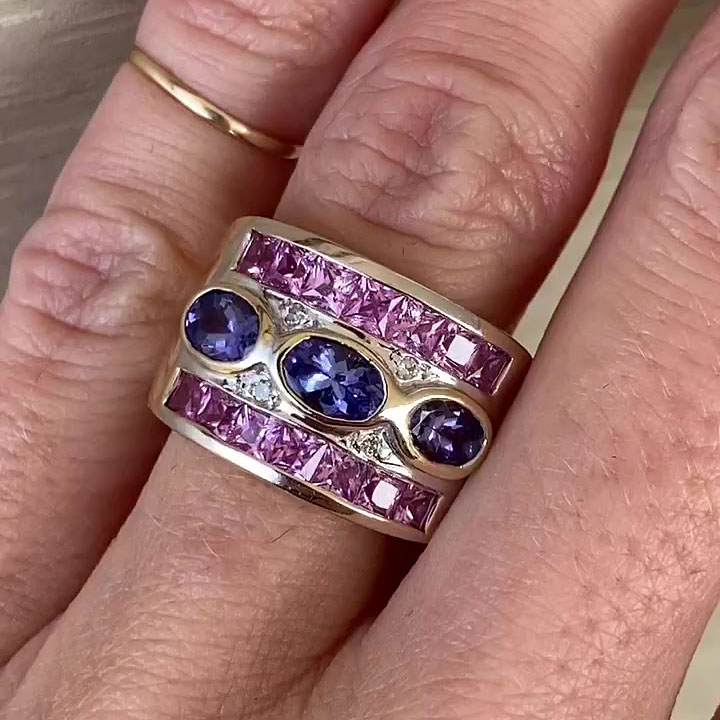 6.55ct Art Deco Irregular Cut Pink Sapphire Eternity Ring