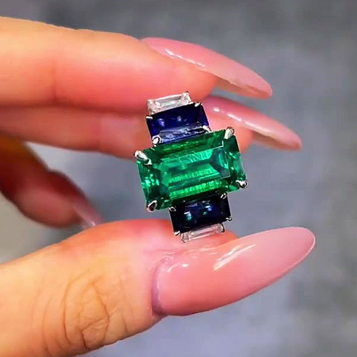 5.5ct Seven-stone Emerald Sapphire Ring