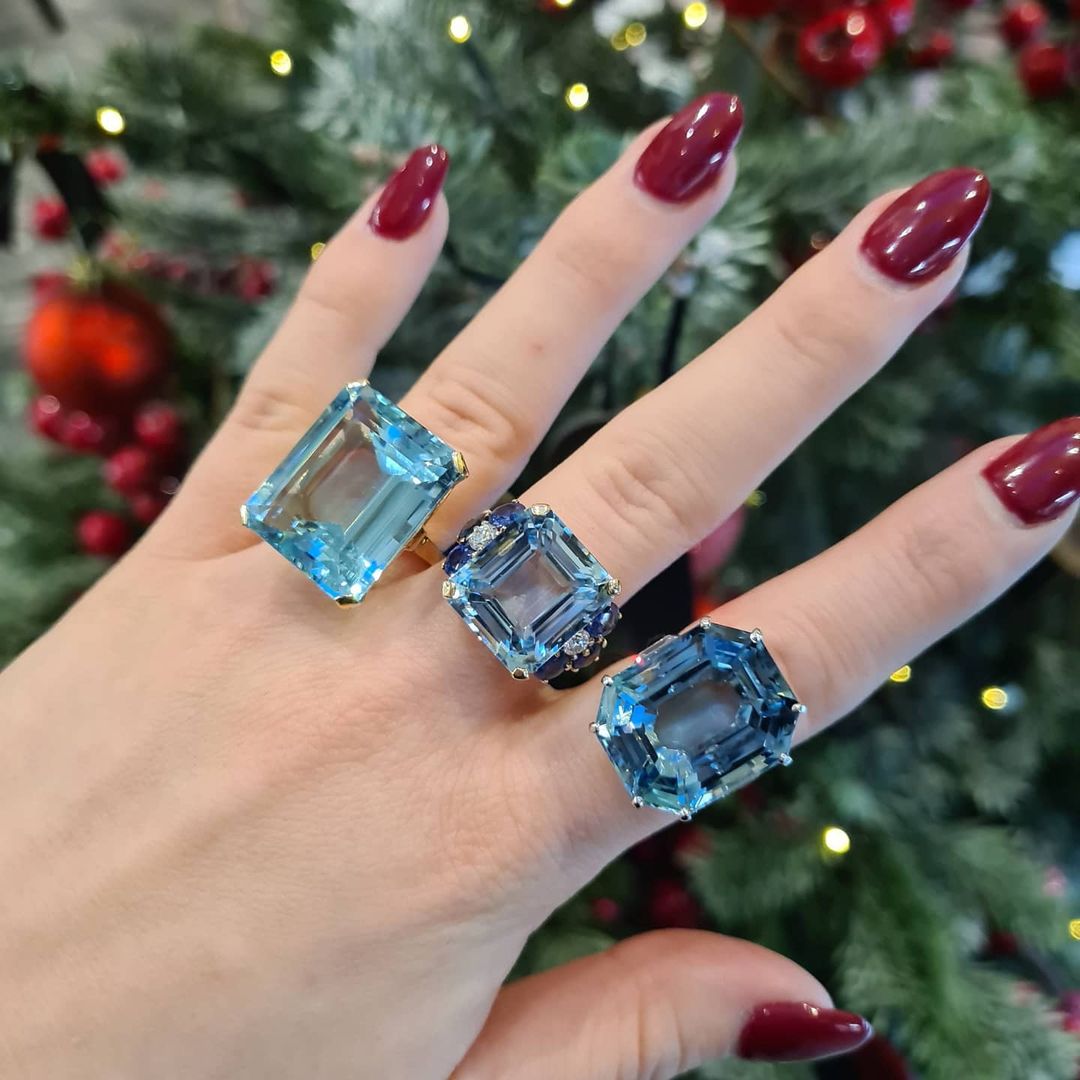 6ct Emerald Cut Aquamarine Sapphire Solitaire Ring