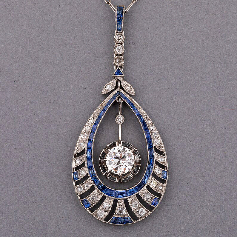 Art Deco Round Cut Blue Sapphire Necklace