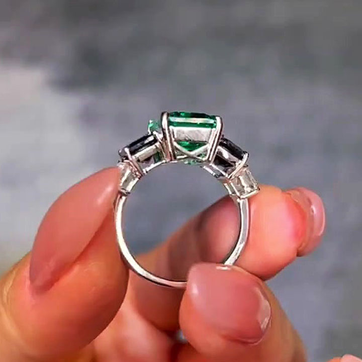 5.5ct Seven-stone Emerald Sapphire Ring