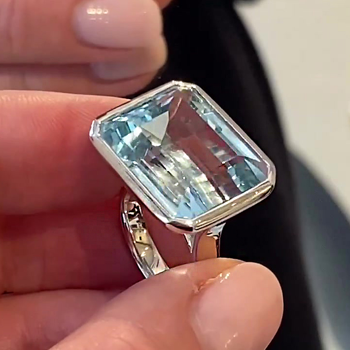 8ct Emerald Cut Aquamarine Sapphire Engagement Ring
