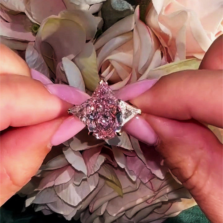 7ct Pear Cut Pink Sapphire Engagement Ring